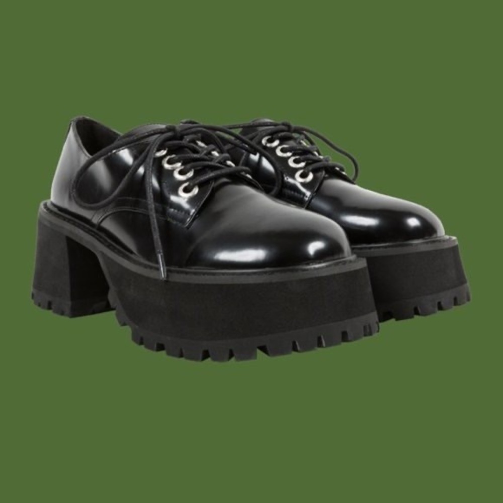 ❌SOLD❌UNIF Excuse Platform Loafers